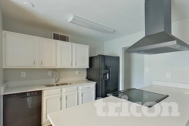 Photo - 10022 Deer Hollow Dr