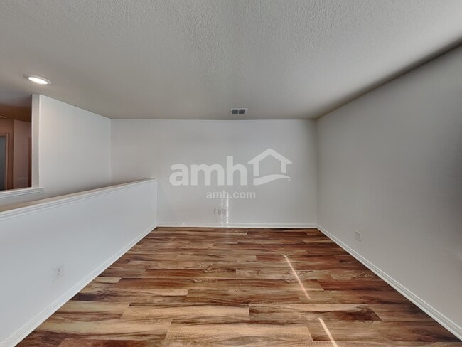 Photo - 12250 Commander Dr