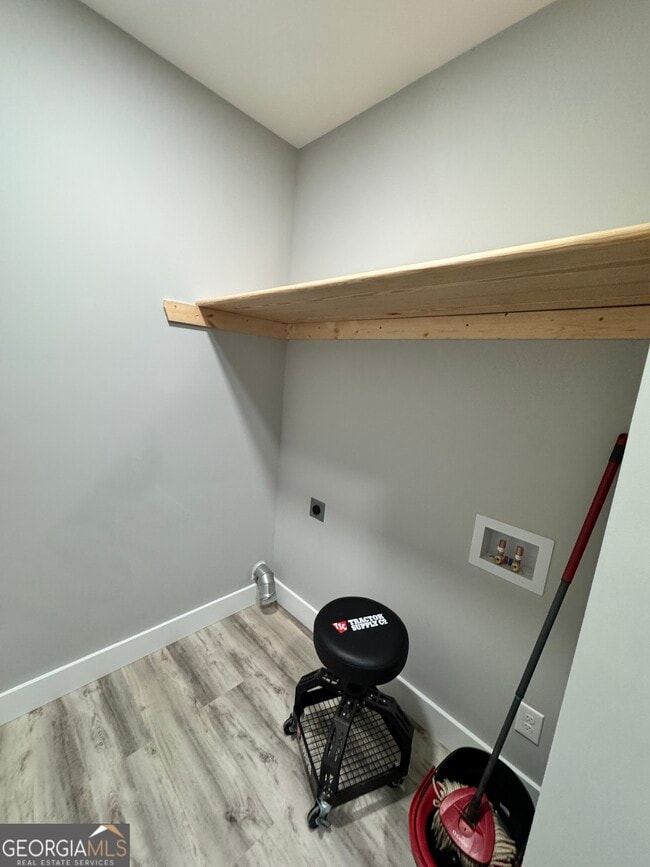 Photo - 194 Frank Christian Rd