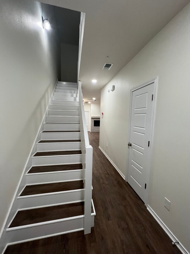 Photo - 3927 Brynlee Cir