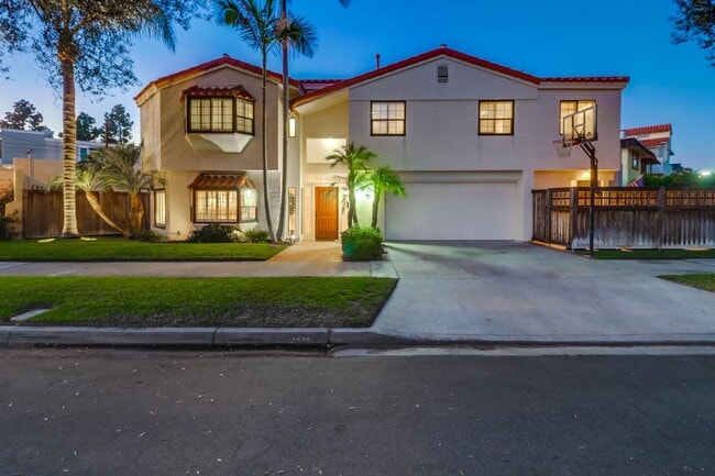 Photo - Spacious Unfurnished Home near Coronado's Schools available for Long Term Lease!