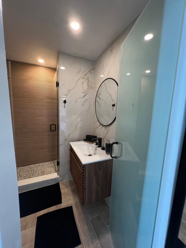 Photo - 1211 NE 15th Ave