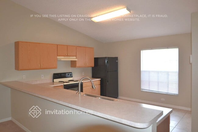 Photo - 782 Superior St
