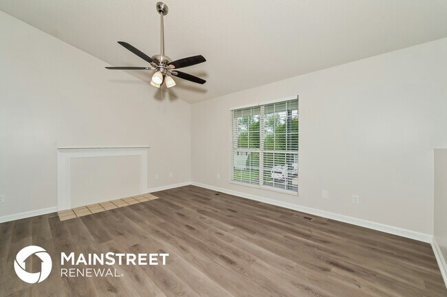 Photo - 1443 Carrie Belle Dr