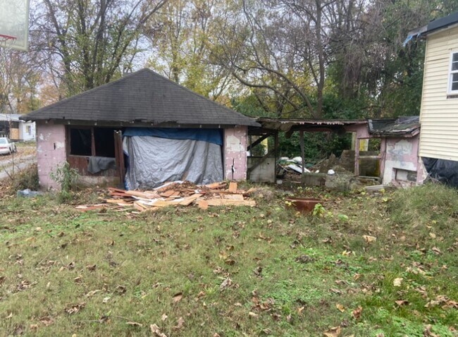 Photo - Handy Man Special! $$