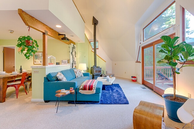 Photo - 18 Huckleberry Heights Unit SI ID1515891P