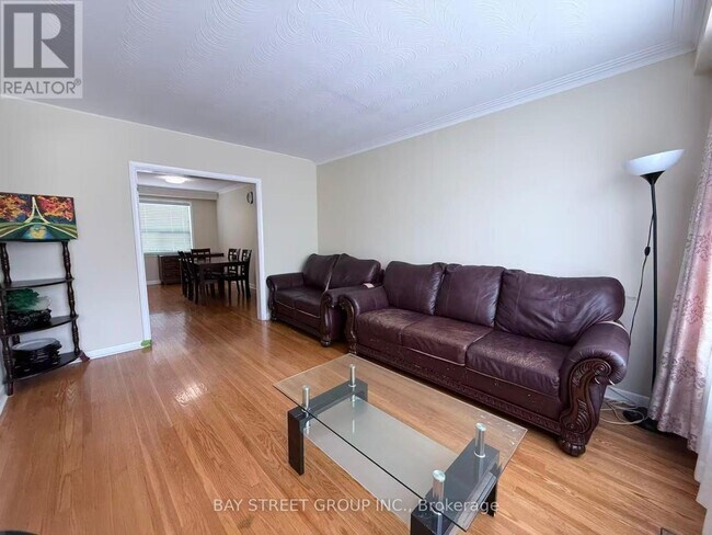 Photo - 366 Highfield Rd