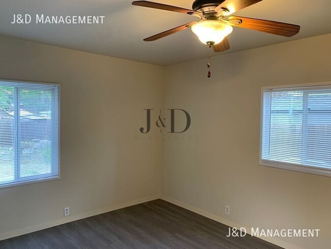 Photo - 8770 Lamar St Unidad A