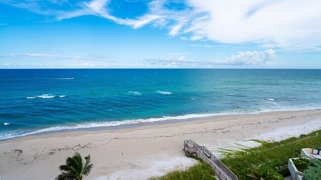 Building Photo - 5540 N Ocean Dr Unit 7b