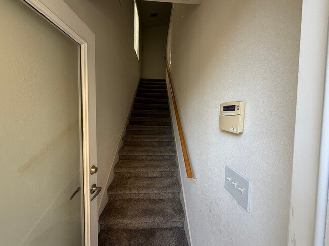 Photo - 14531 Cotswolds Dr Unit Apartment