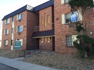 Camelot Apartments