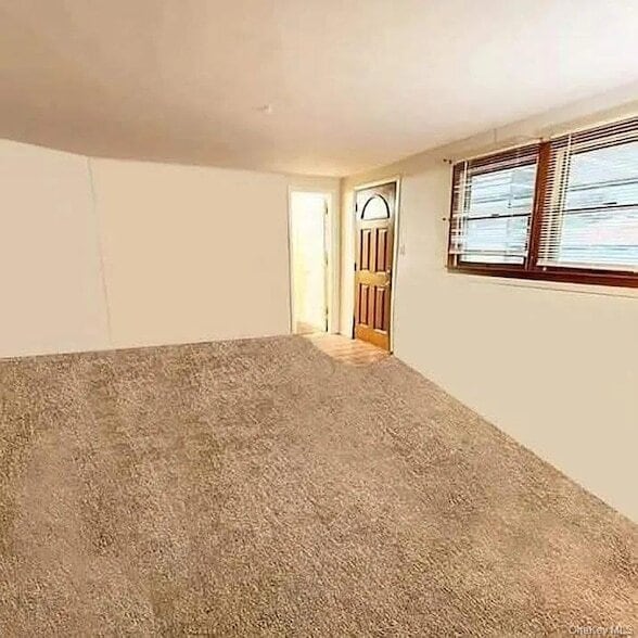 Photo - 9 Fairlane Dr