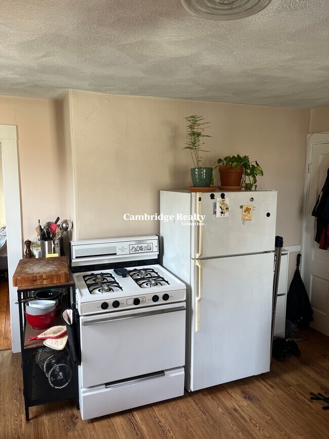 Photo - 17 Endicott Ave Unit 6A