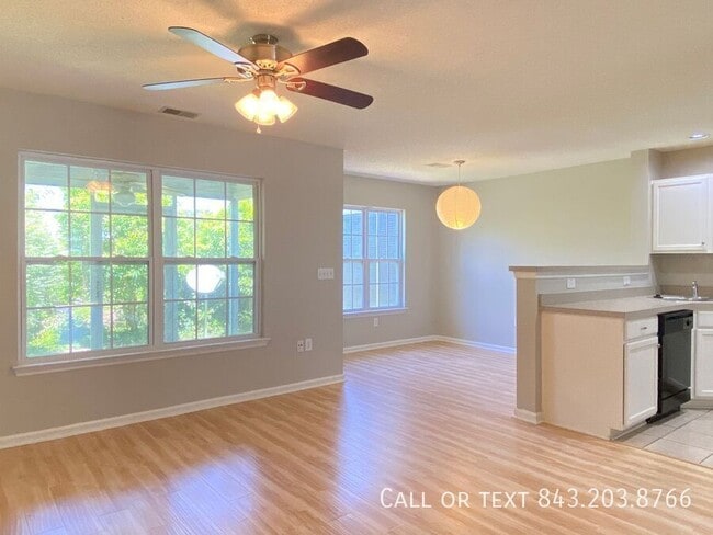 Photo - 1001 Yellow Hawthorn Cir
