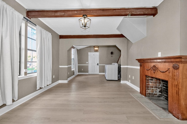 Photo - 512 Mason Ave Casa