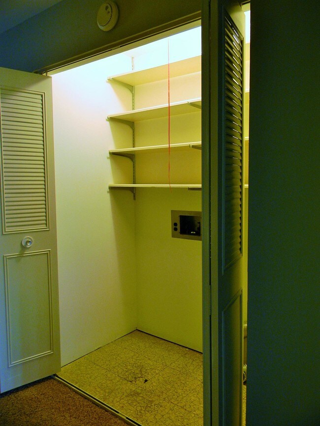 Photo - Cambridge Manor Apartments