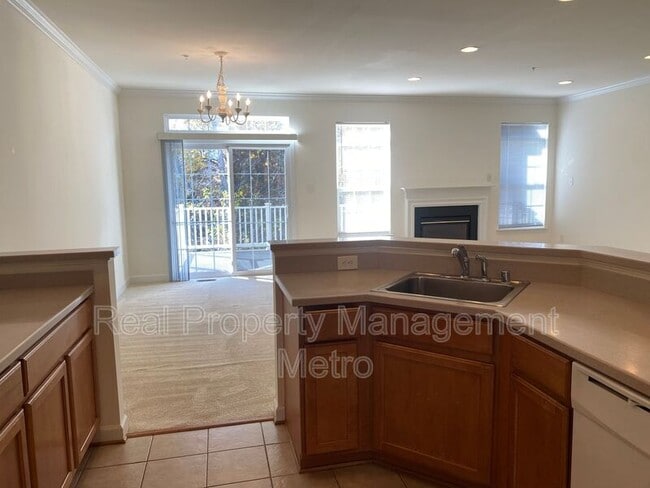 9717 Evening Bird Ln