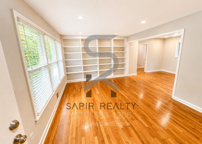 Photo - 1171 Arborvista Dr NE