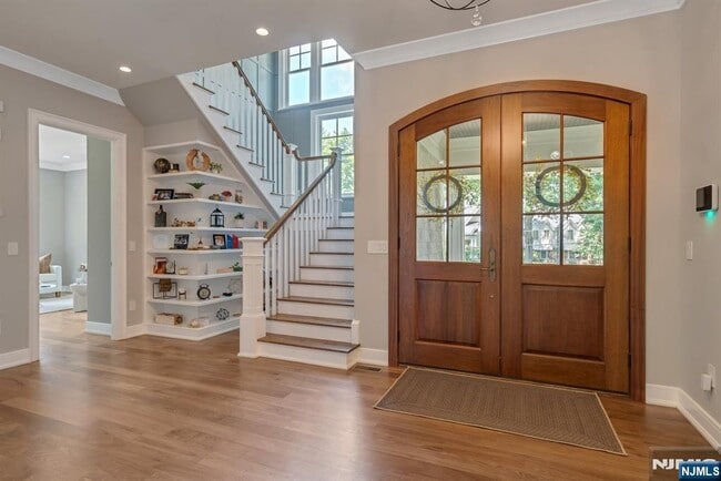 4 Brookview Ct