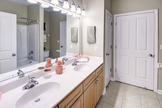 Worthington Apartments and Townhomes