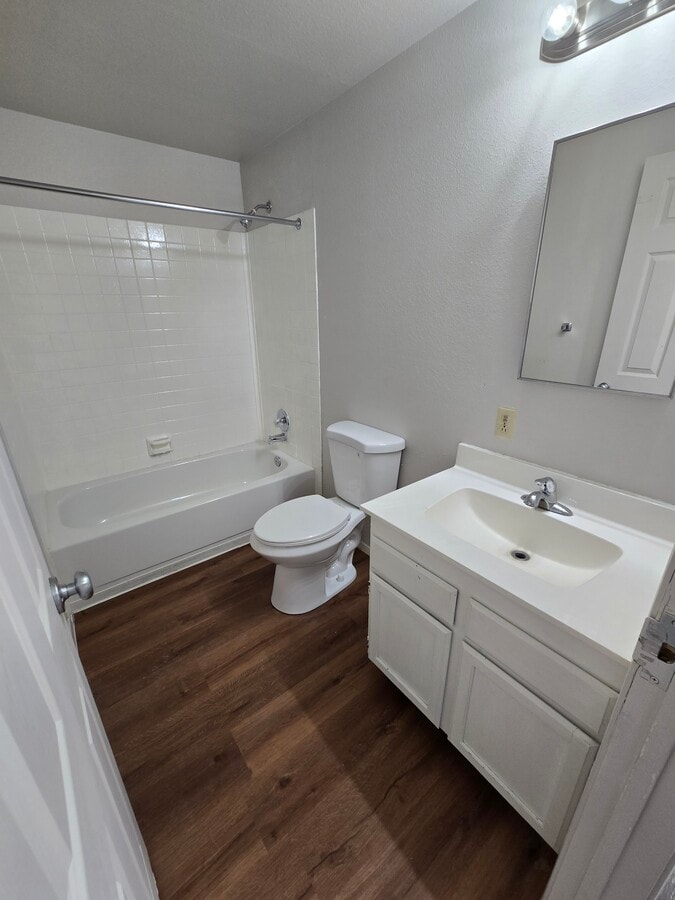 Photo - 812 Northview Cir
