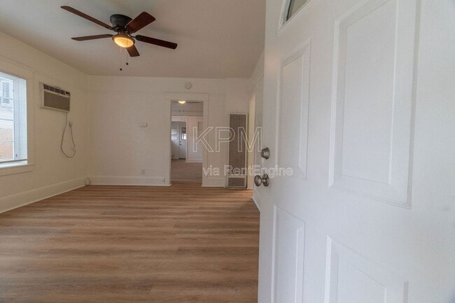 Photo - 444 E Sonoma Ave