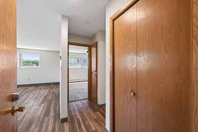 2M Apartments