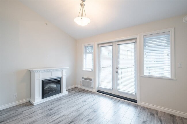 Photo - Furnished Top-Floor 1 Bedroom Condo in the Heart of Langley City Unit 409