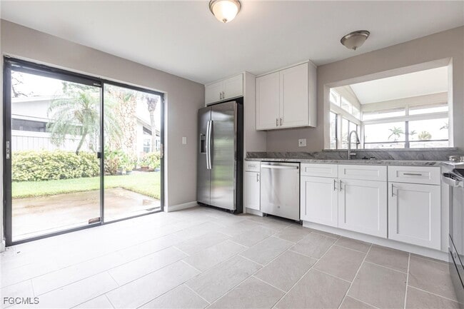 Building Photo - 16737 Pheasant Ct Rental