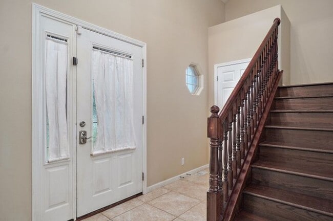 Photo - 1403 W Maplewood St