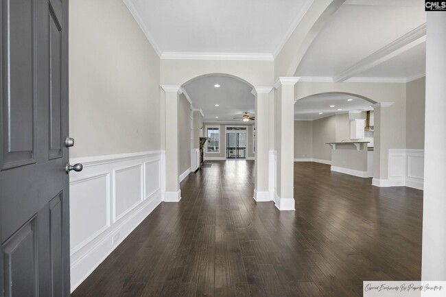 Photo - 320 Berlandier Ln