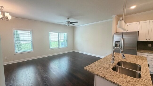 Photo - Townhouse in Lilburn