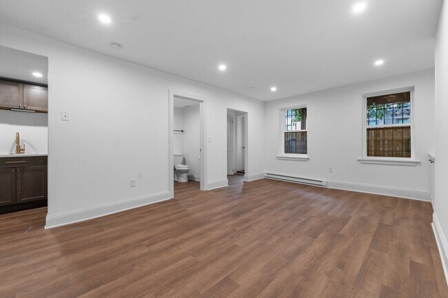 44 E Springfield St Unit 1