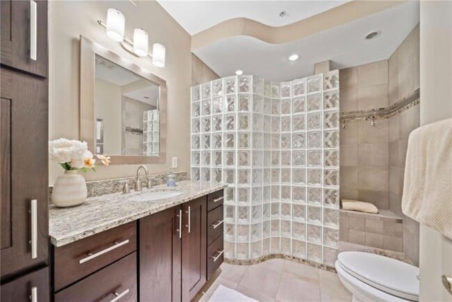 3636 Habersham Rd NW Unit 1103