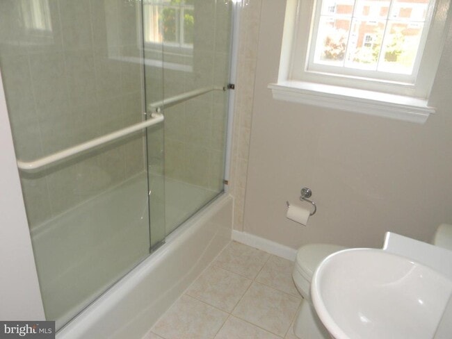 3930 Langley Ct NW Unit F642