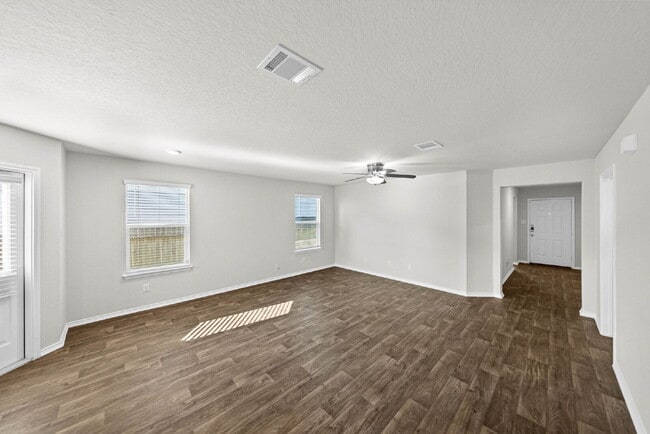 Photo - SOLAR Powered Home for Utility Savings! 1 MONTH FREE RENT WITH 18 - 24 MONTH LEASE!!! AVAILABLE T...