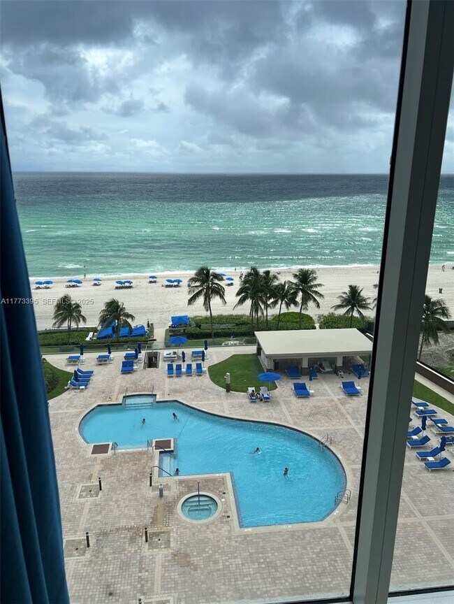 Photo - 17555 Collins Ave Unit 1004