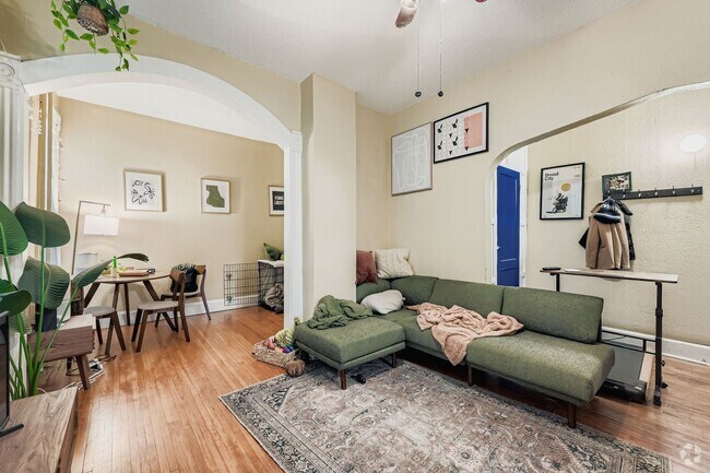 Building Photo - 3118 Pleasant Ave Unit 1N Rental