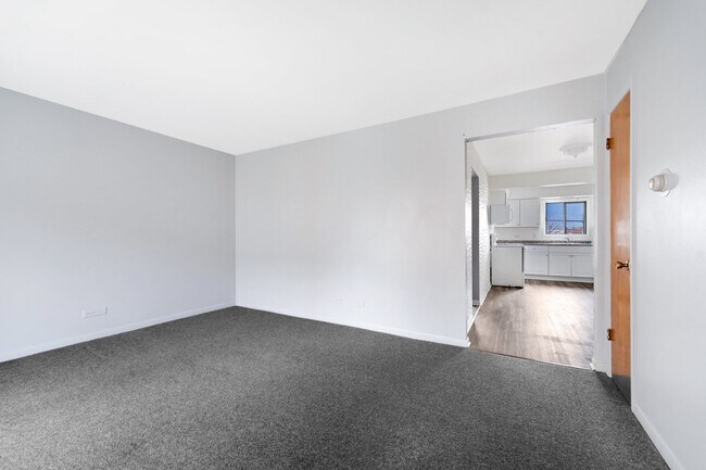 Photo - 12510 Vincennes Rd Unit G