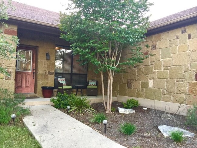 Building Photo - 10052 Janet Loop