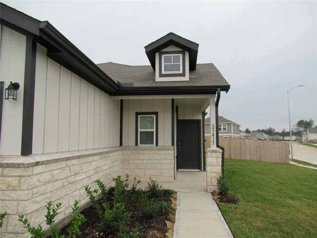 Photo - 23415 Pinetum Cir