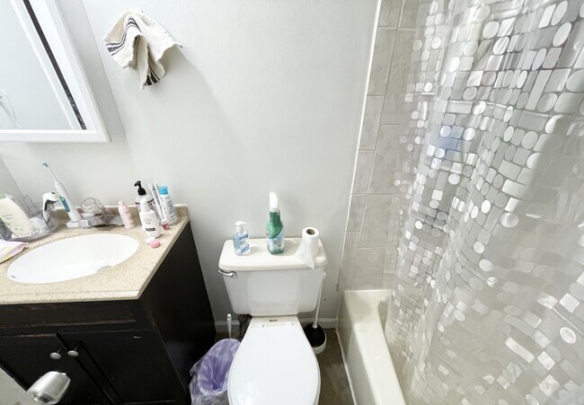 Photo - 59 Hemenway St Unit 1