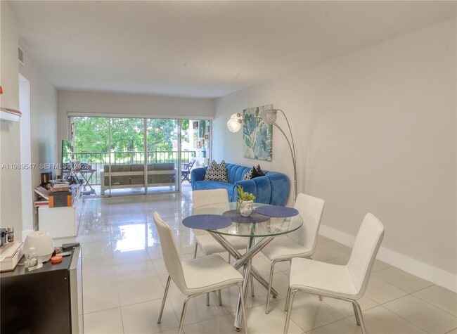 Photo - 9170 Fontainebleau Blvd Unit 203