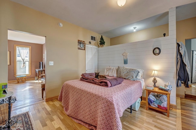 Photo - 328 S Fairview St