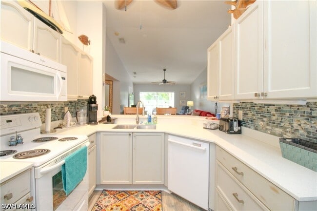 Building Photo - 28280 Pine Haven Way Unit 93