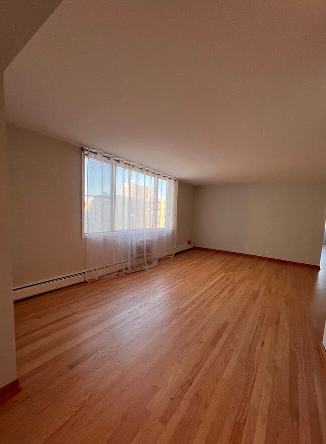 Photo - 6325 N Sheridan Rd Unit 606
