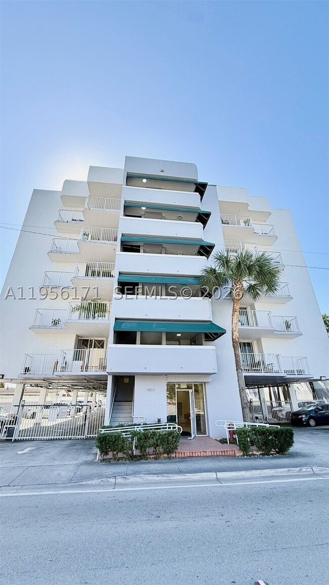 Building Photo - 4854 NW 7th St Unit 508
