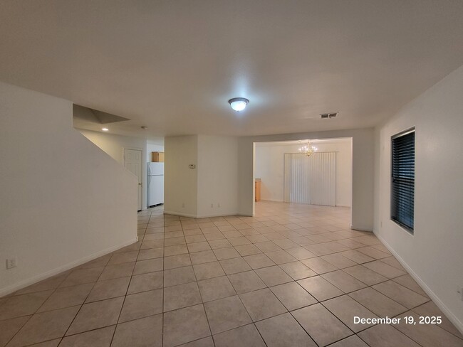 Photo - 9965 Mardagen St