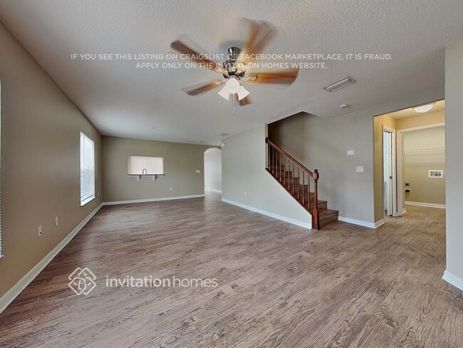 Photo - 2458 Hamlet Cir