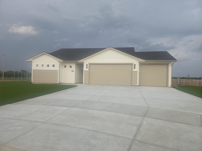 Building Photo - Brand-New 3 Bedroom Home with 3-Car Garage...